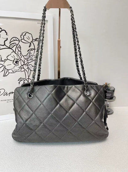 221124-41 CHANEL grey handbag TOTE bag