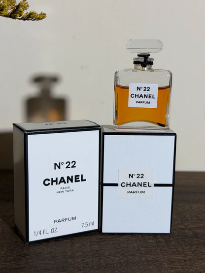210426-11 Chanel Old version of Perfume 7.5ml 0.25 oz