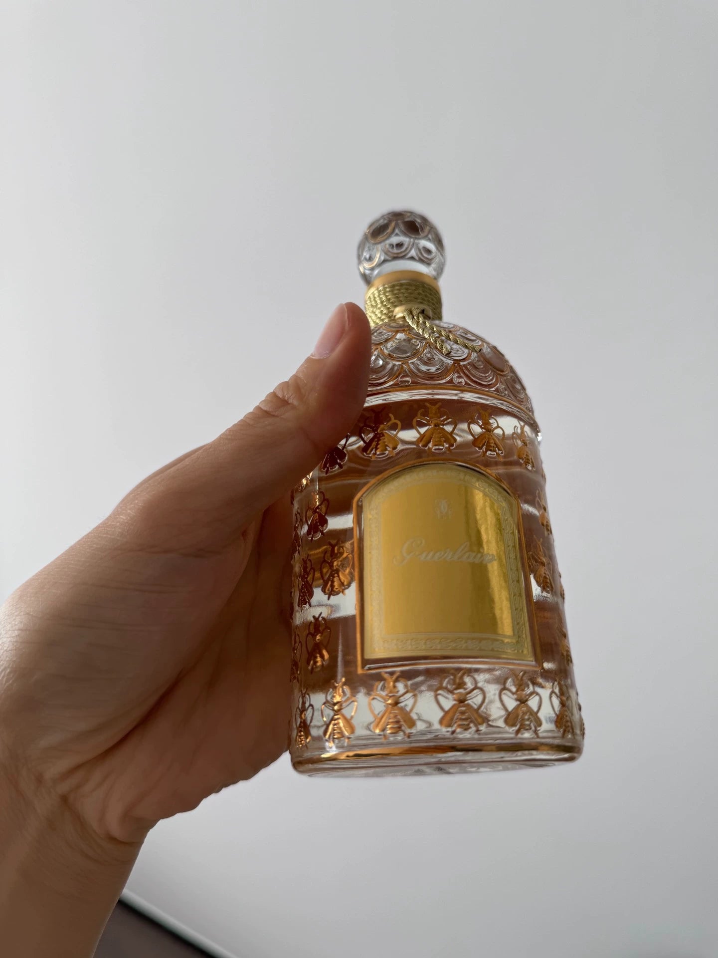 100926-79 Guerlain 250ml 8.5 oz