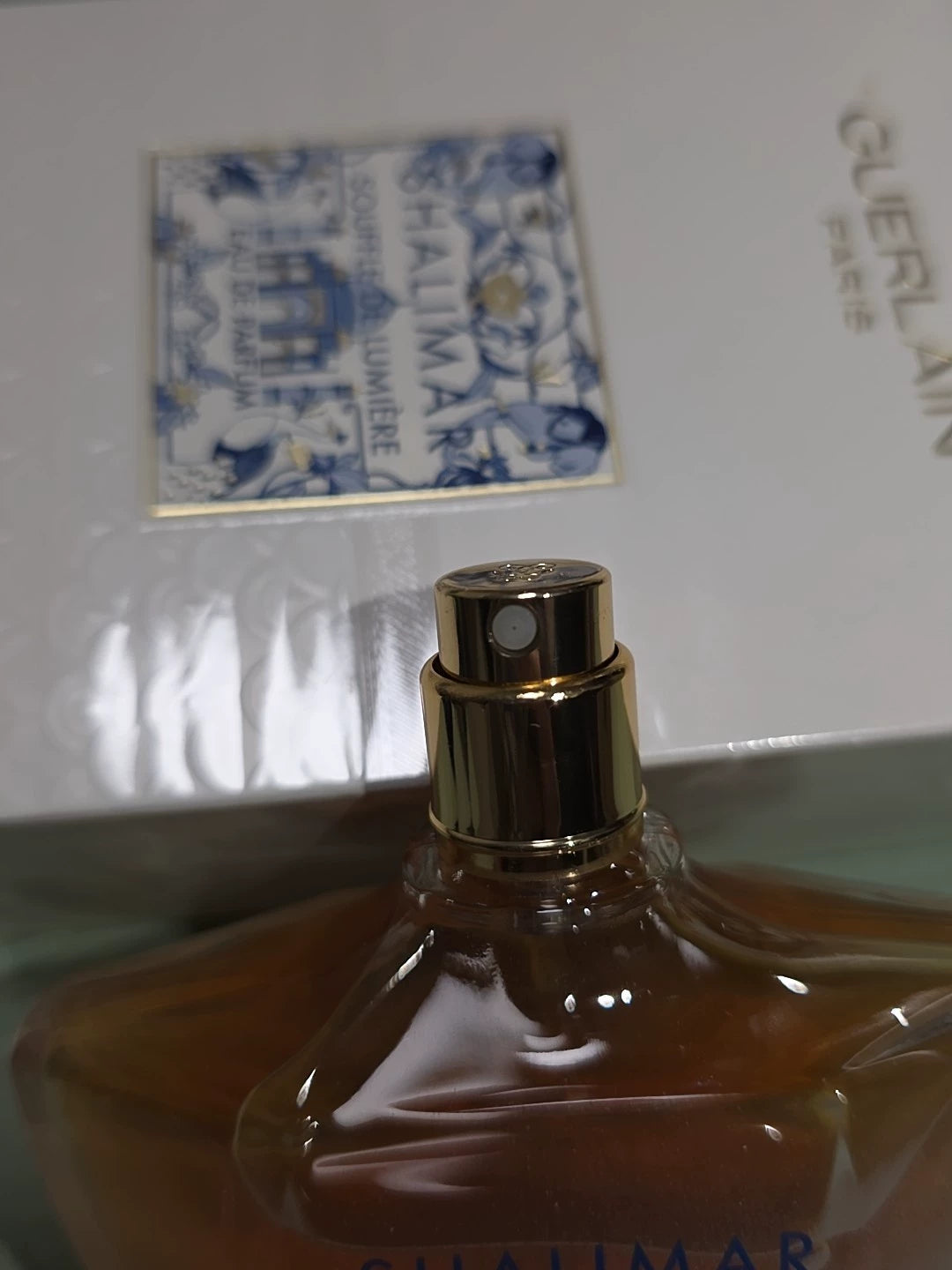 031026-55 Guerlain One Thousand One