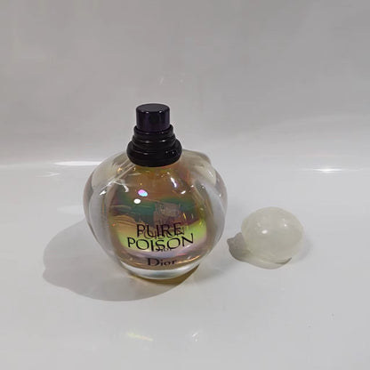 020926-176 Dior white poison