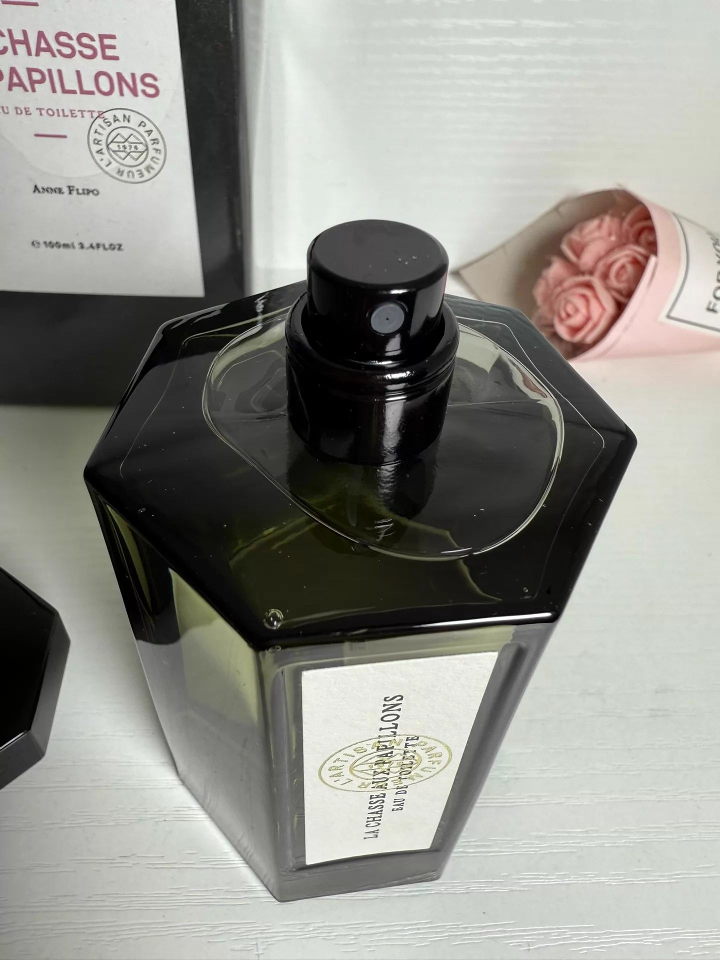 200526-83 Artisian looking butterfly Perfume 100ml 3.4 oz