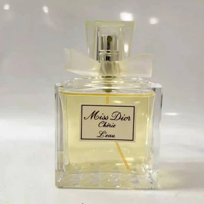 210226-5 Dior Miss Dior Cherie L'Eau 50ML EDT