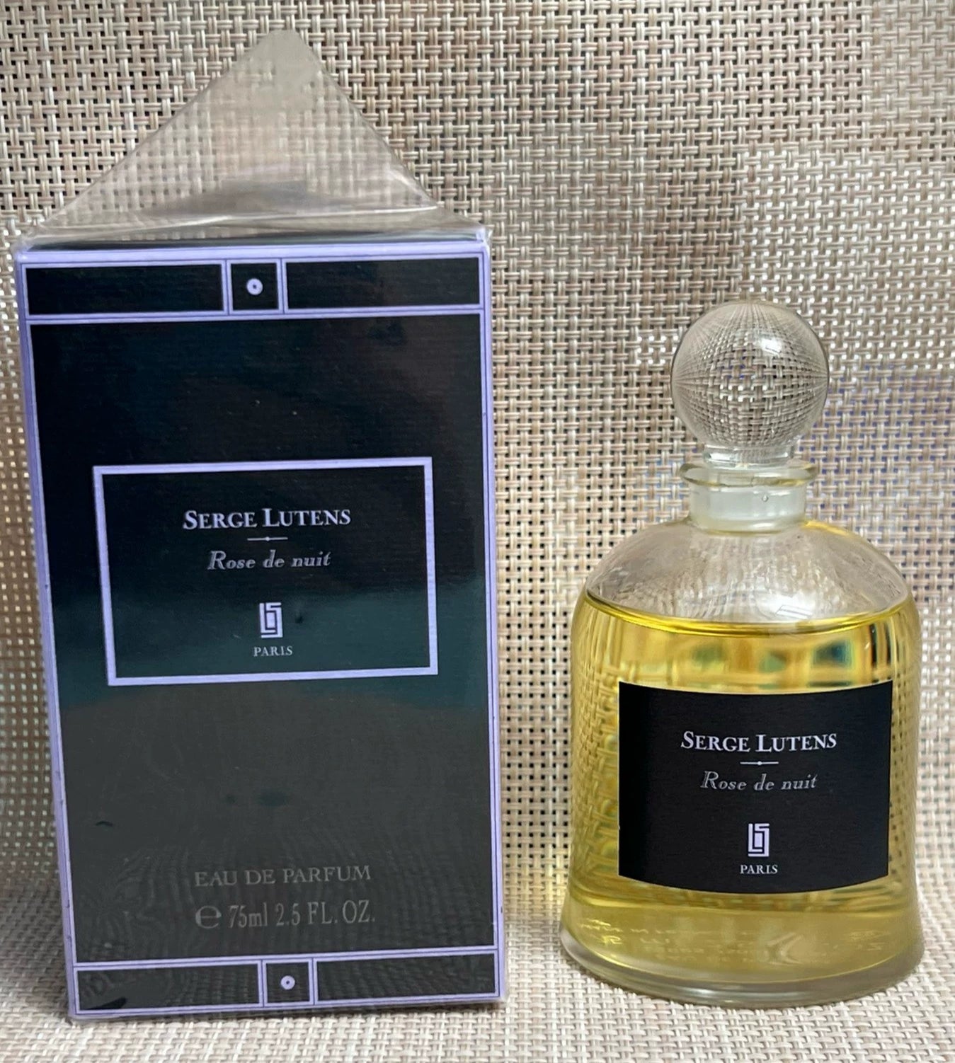 111125-5 Serge Lutens Eau de Parfum EDP 74ml 2.5oz