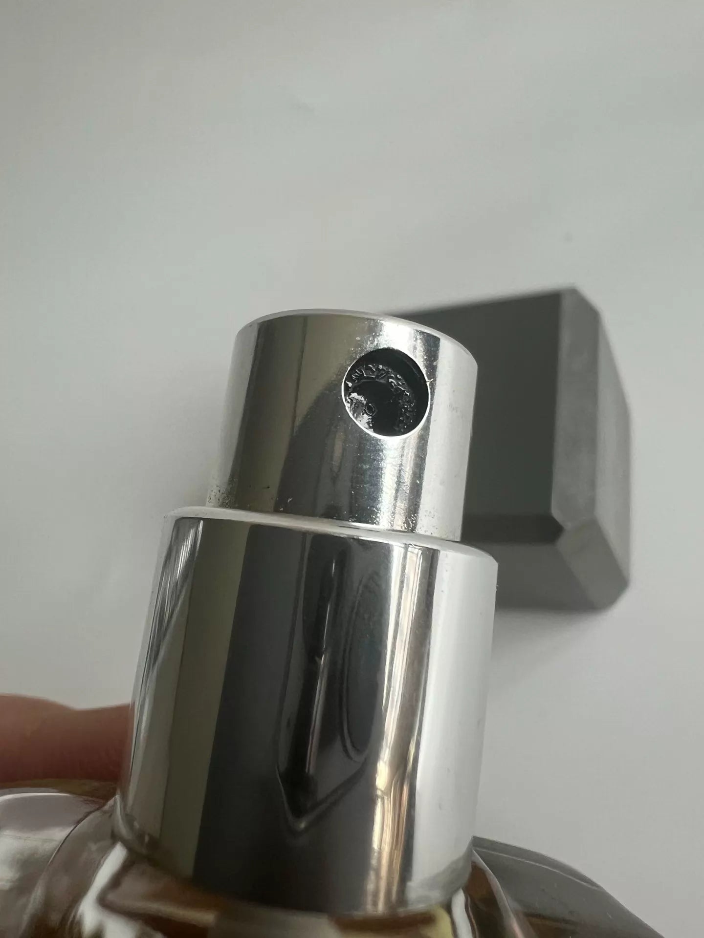 130926-92 Gucci Noble 60ml 2 oz