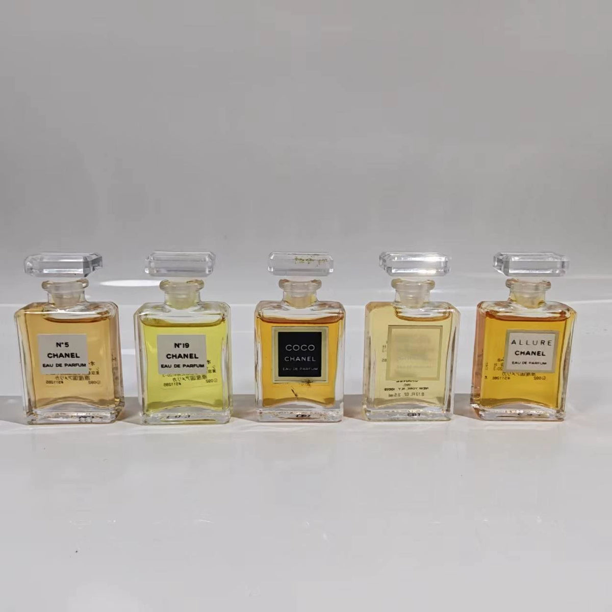 020926-514 Chanel version five bottle Perfume