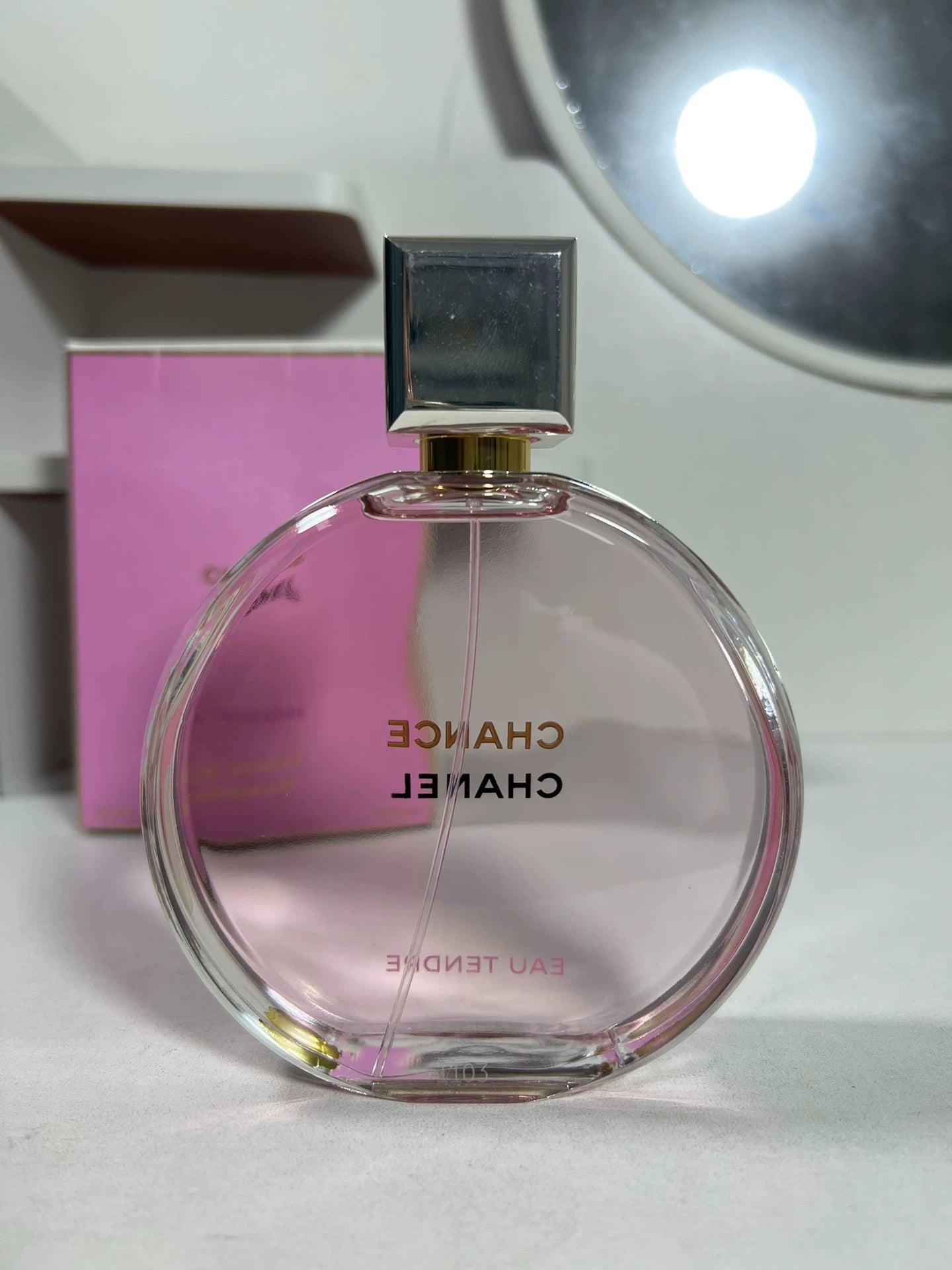 070926-21 Chanel Powder Encounter Box Perfume 150ml 5.1 oz