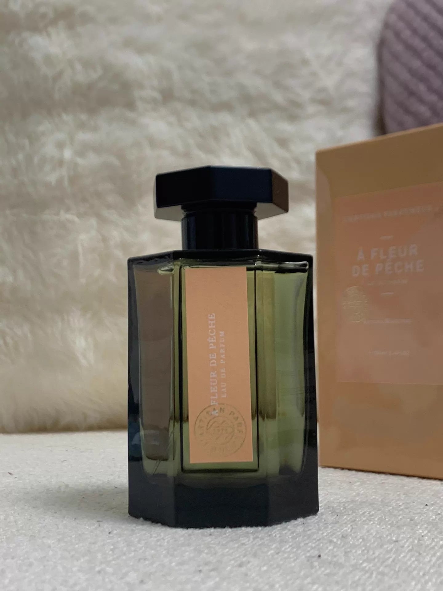 240326-100 Artisan Peach Wild 100ml