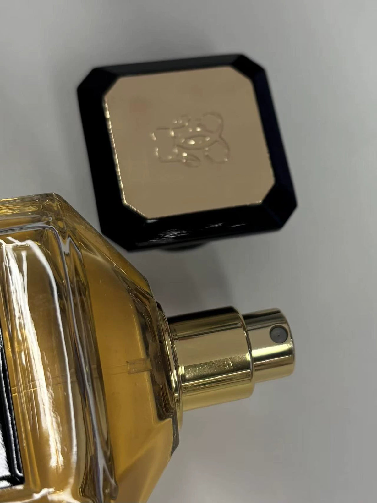 210926-62 Guerlain Parfum  200ml
