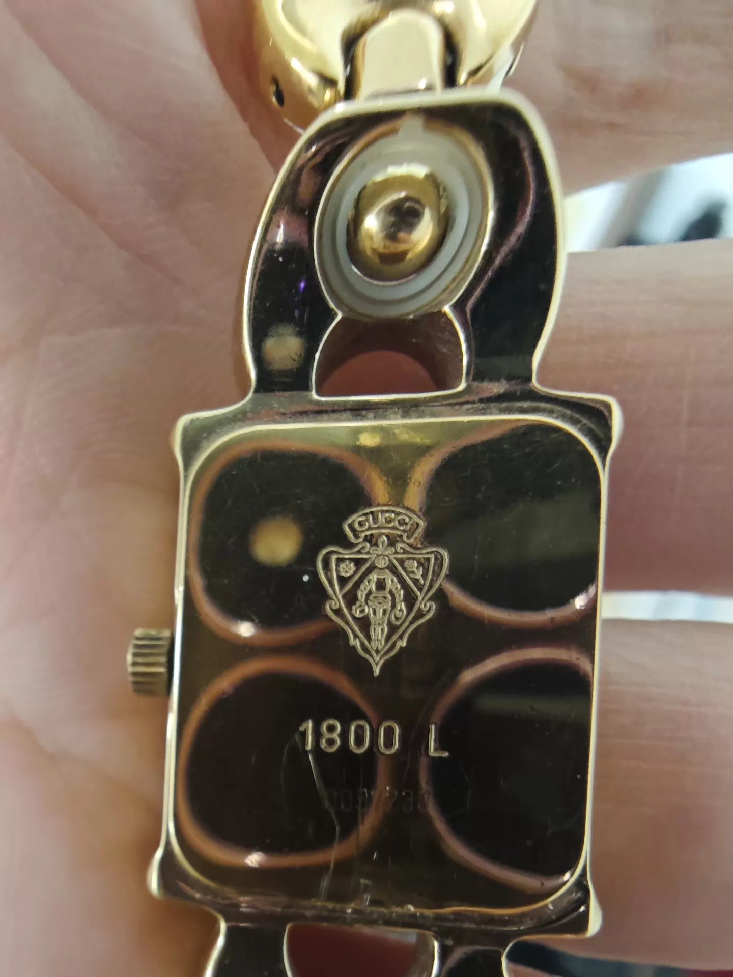 020426-watch-4 Gucci Personally idle second-hand