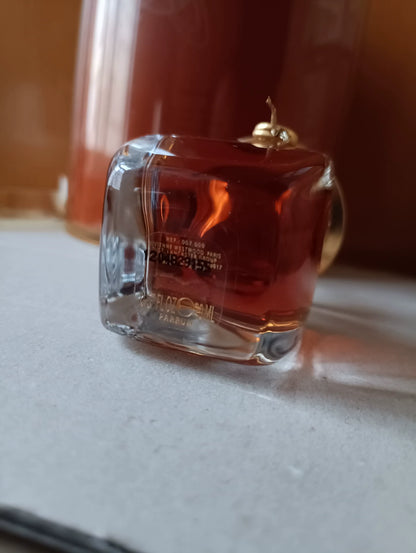 190526-149 Vivienne Eastwood Queen 20ml 0.7 oz