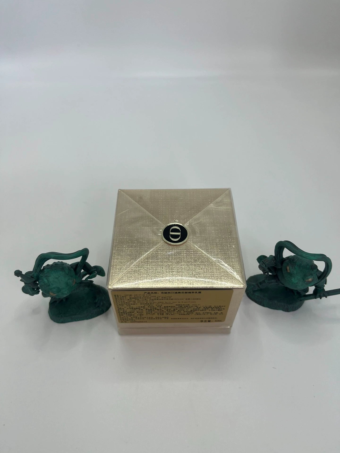 030926-71 Dior Flower Secret Reversal 50ml 1.7 oz