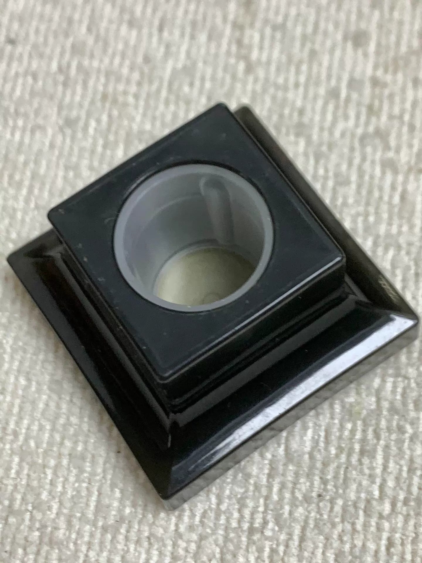 290726-37 Tom Ford Oud Essence Edition 50ml 1.7 oz