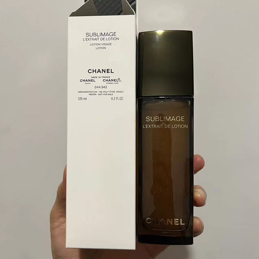 05826-261 Chanel luxurious essence repairing 125ml 4.2 oz