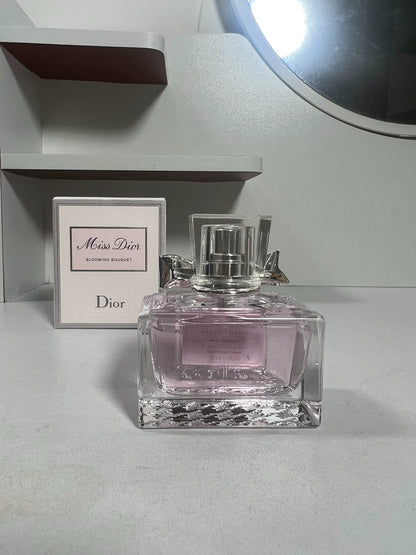 270726-47 Dior Sweetheart with box Parfum 30ml 1 oz