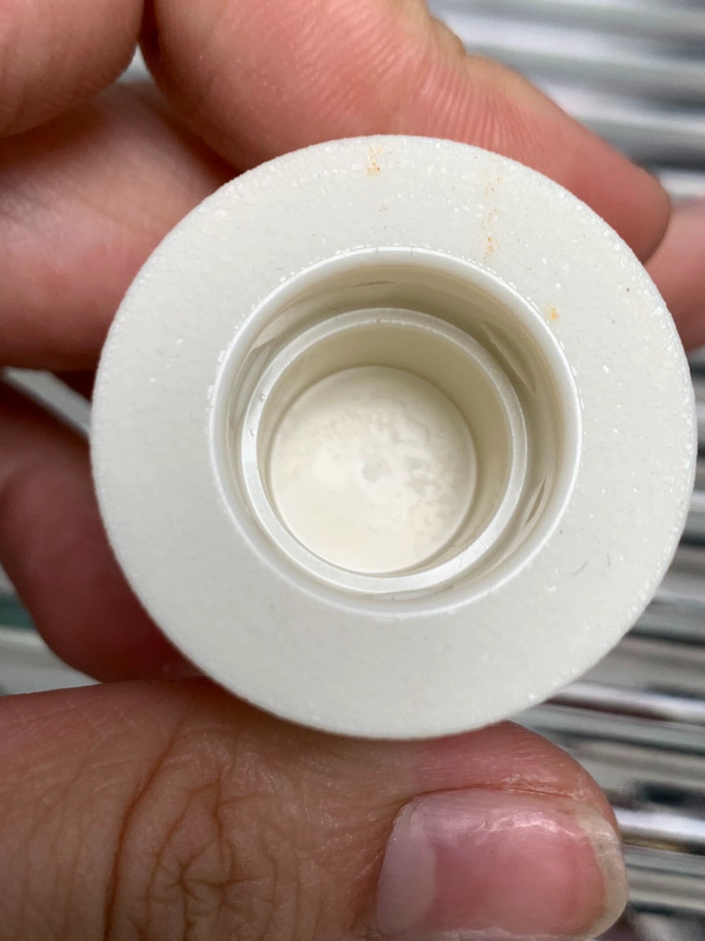 280726-101 There is box 150ml 5.1 oz