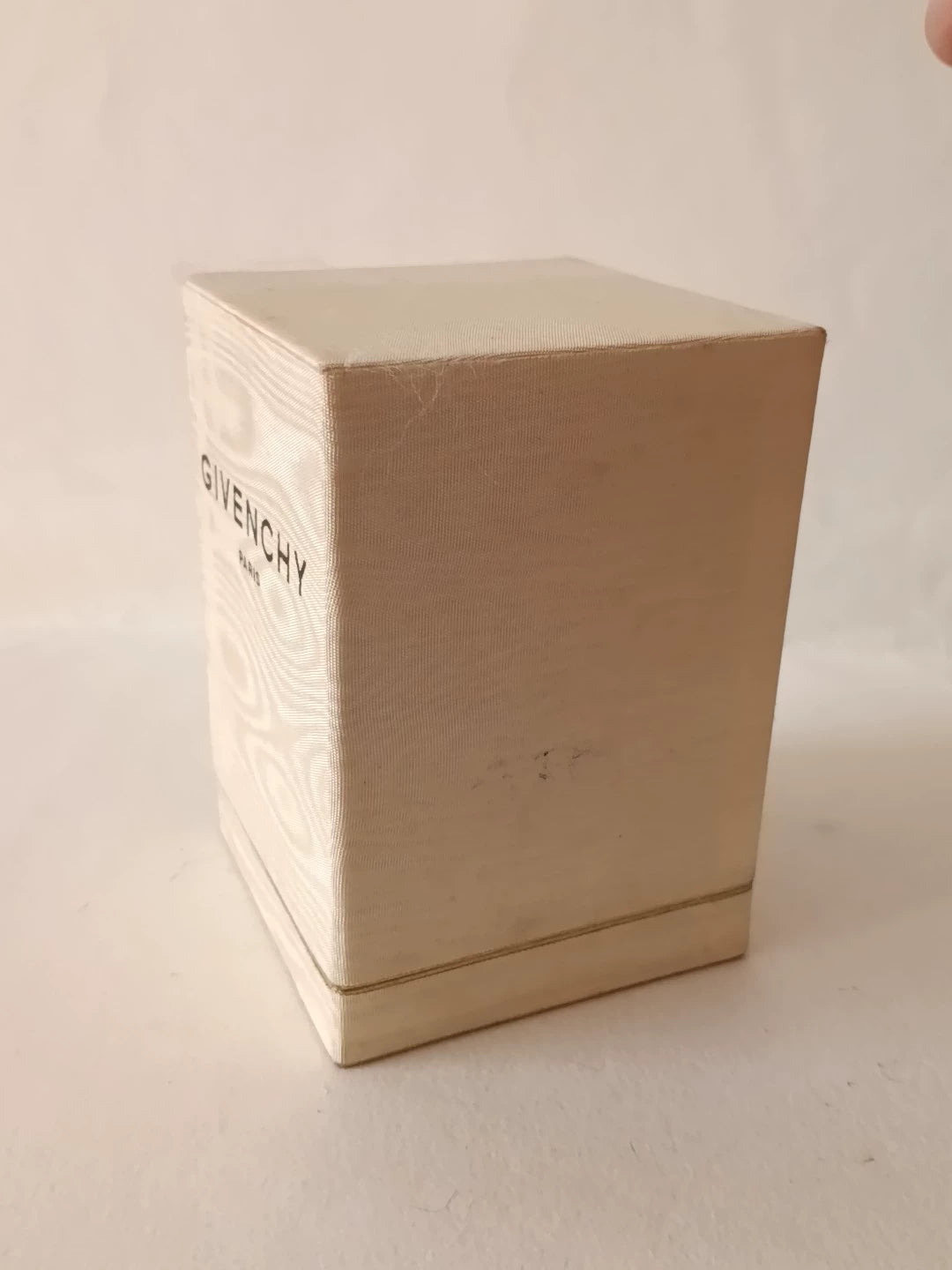 190526-56 Givenchy 30ml 1 oz