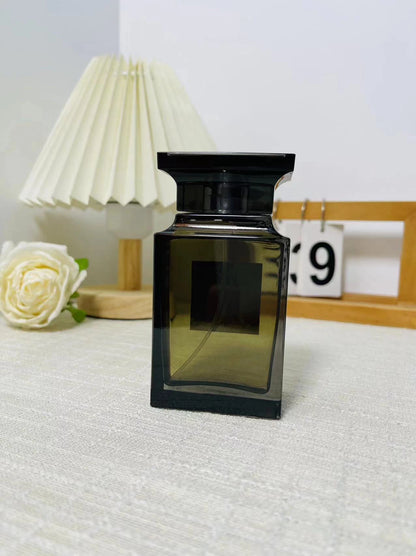 100925-46 Tom Ford Oud Wood Eau de Parfum EDP 100ml 3.4oz