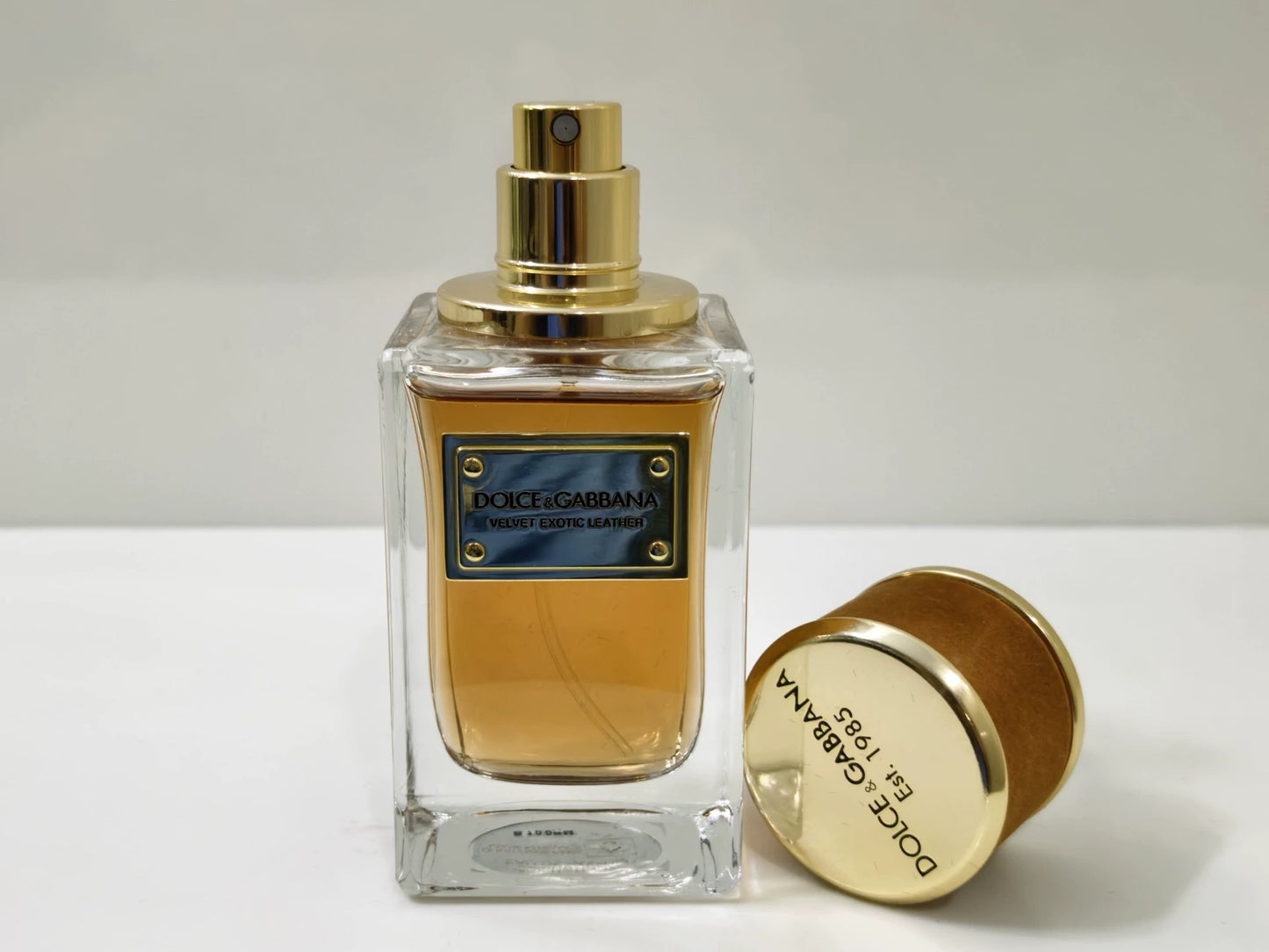 220226-94 Dolce & Gabbana  Velvet 50ml 1.7 oz