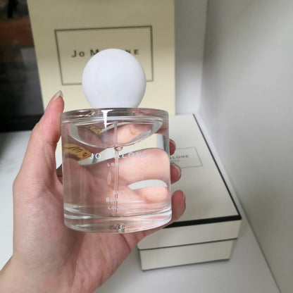 200926-137 silk blossom Parfum