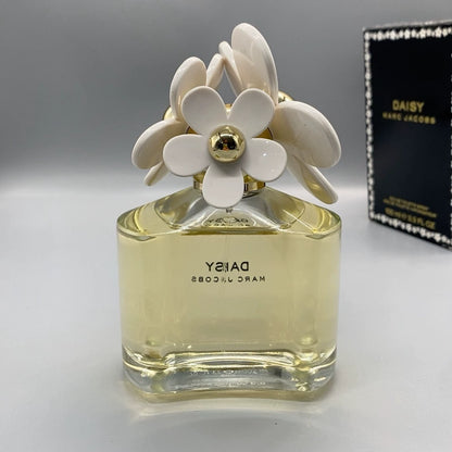 111125-38 Marc Jacobs Eau de Toilette EDT 100ml 3.4oz