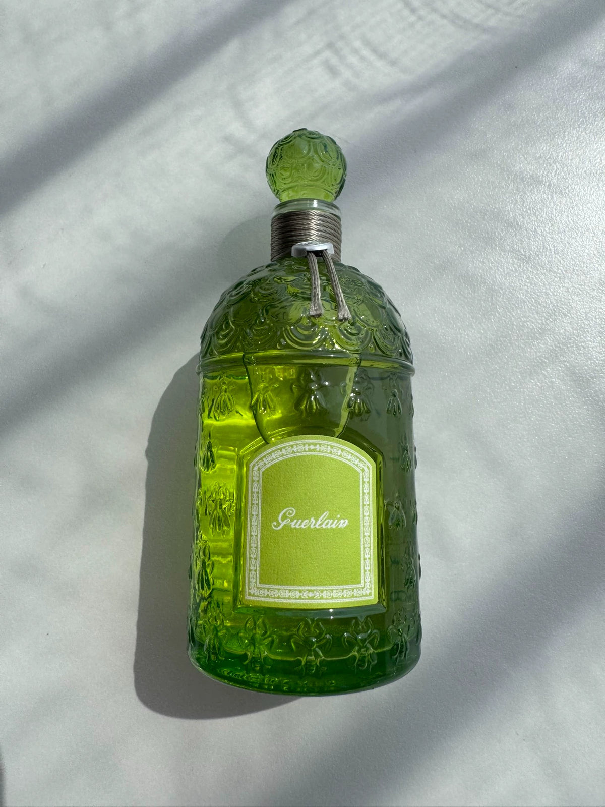 051026-16 Guerlain Bee Pose Bottle Color Bottle Grass Green Liquid EDT 125ML 4.2 oz