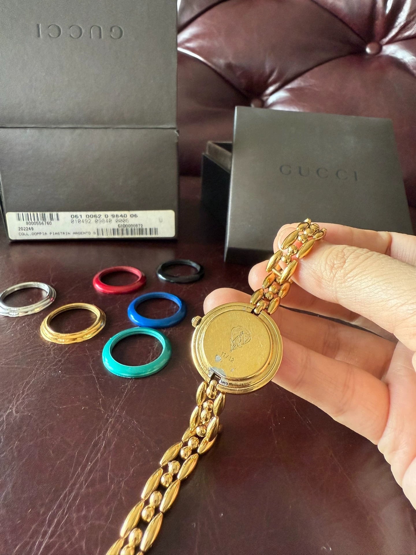 140525-9 Auth Gucci Change Bezel Colors Gold Dial Watch