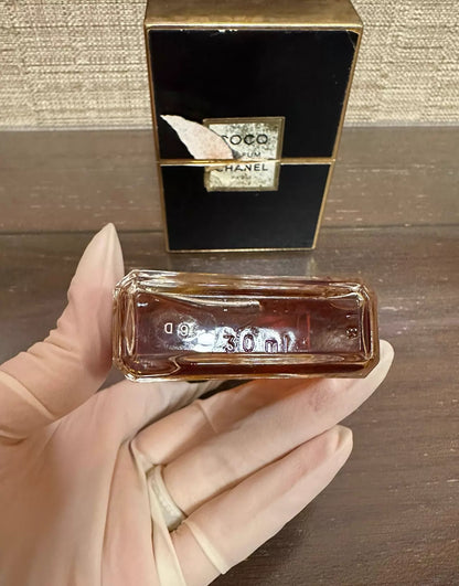 060526-171 Chanel coco crystal bottle 30ml 1 oz