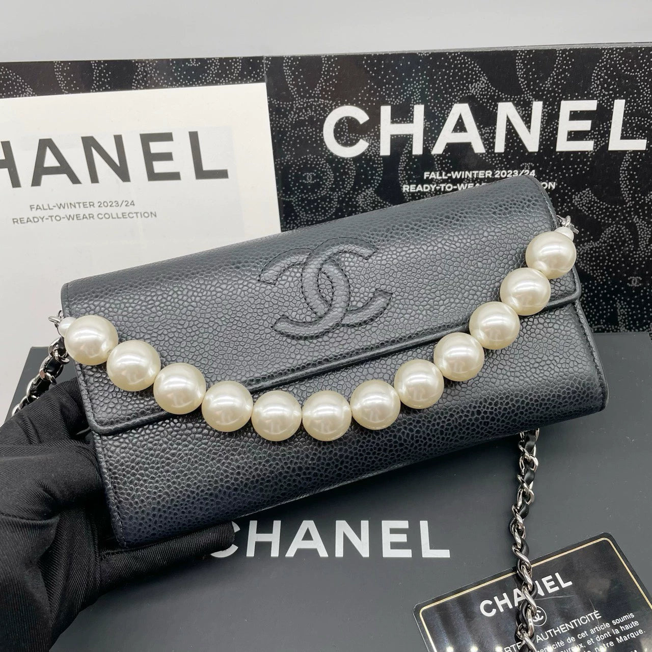 051124-38 Auth CHANEL CF CC Classic Long Flap Wallet