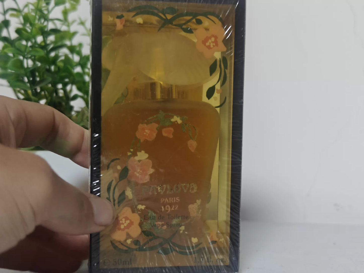 080826-104 Payot Pavlova unopened Perfume 50ml 1.7 oz