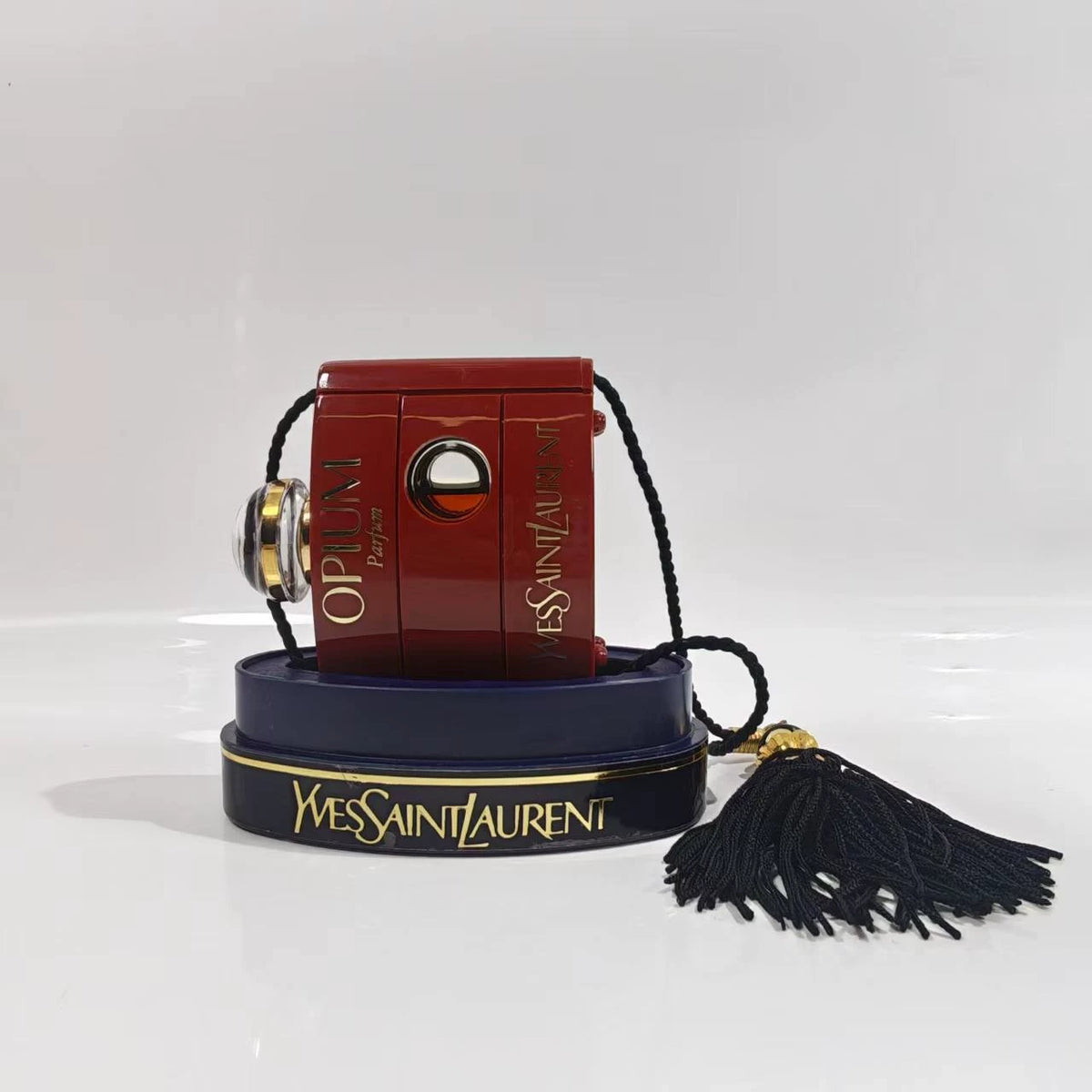 020926-566 saint laurent red