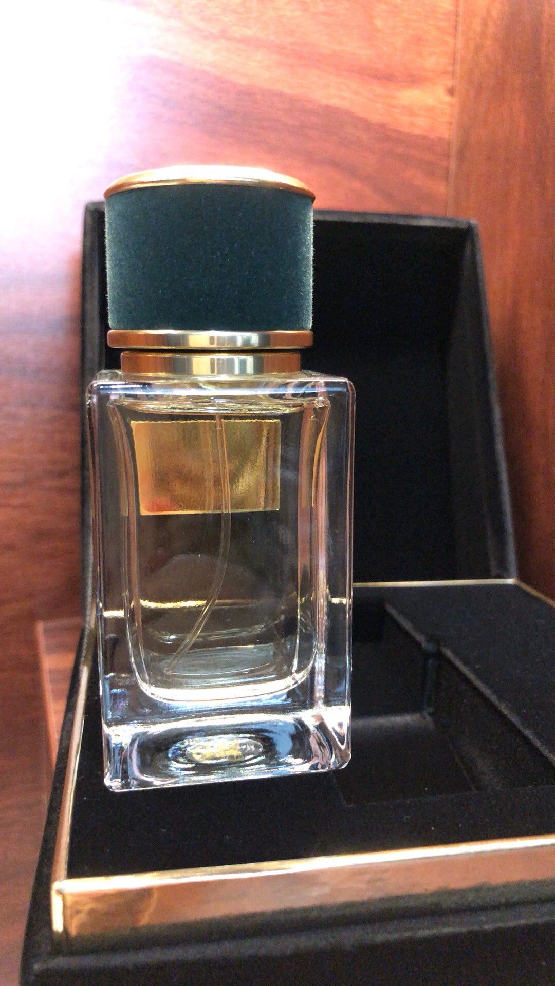 030526-100 DG Velvet Vetiver 50ML 1.7 oz
