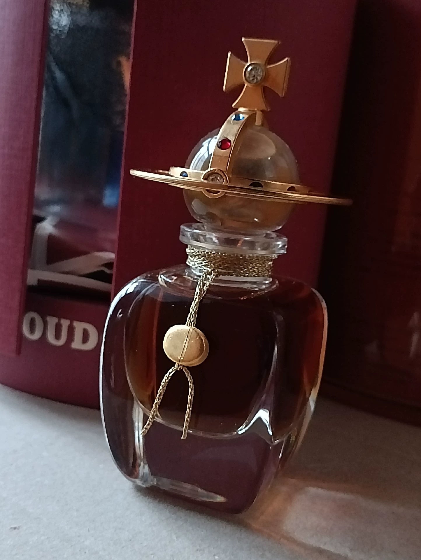 190526-149 Vivienne Eastwood Queen 20ml 0.7 oz