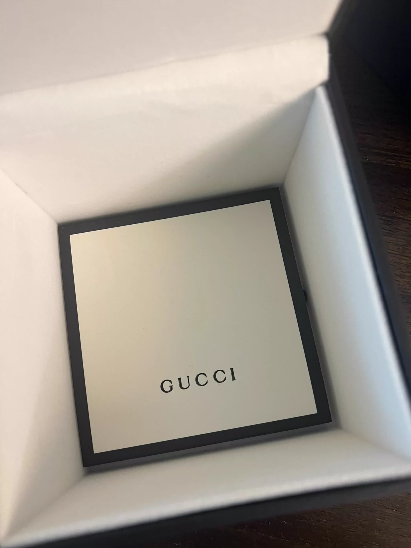 241224-5 Auth Gucci Men Dive Dial Watch