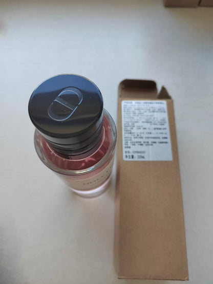 241026A-95 Dior 28.2 Parfum 200ml 6.8 oz