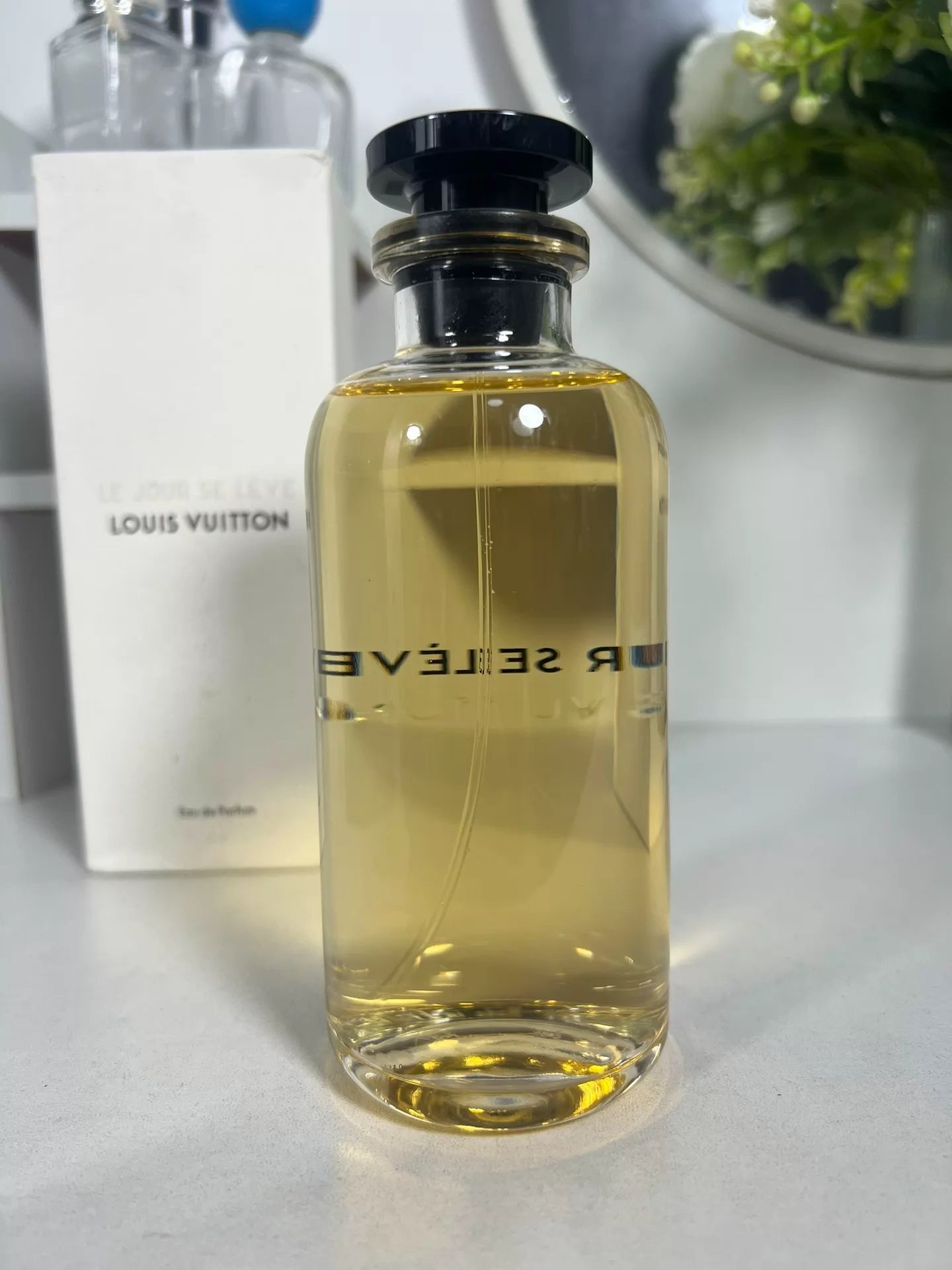 270726-59 Lv Daybreak with Perfume 200ml 6.8 oz