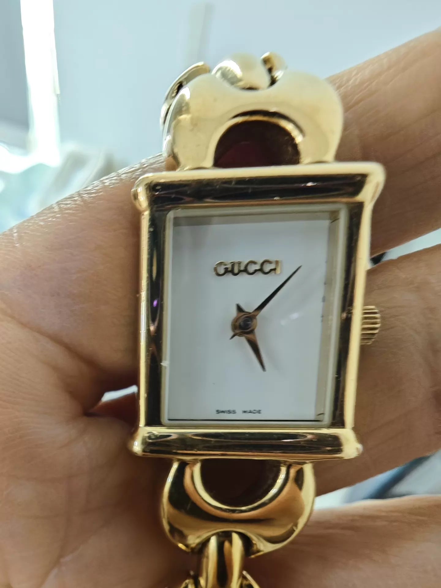 020426-watch-4 Gucci Personally idle second-hand
