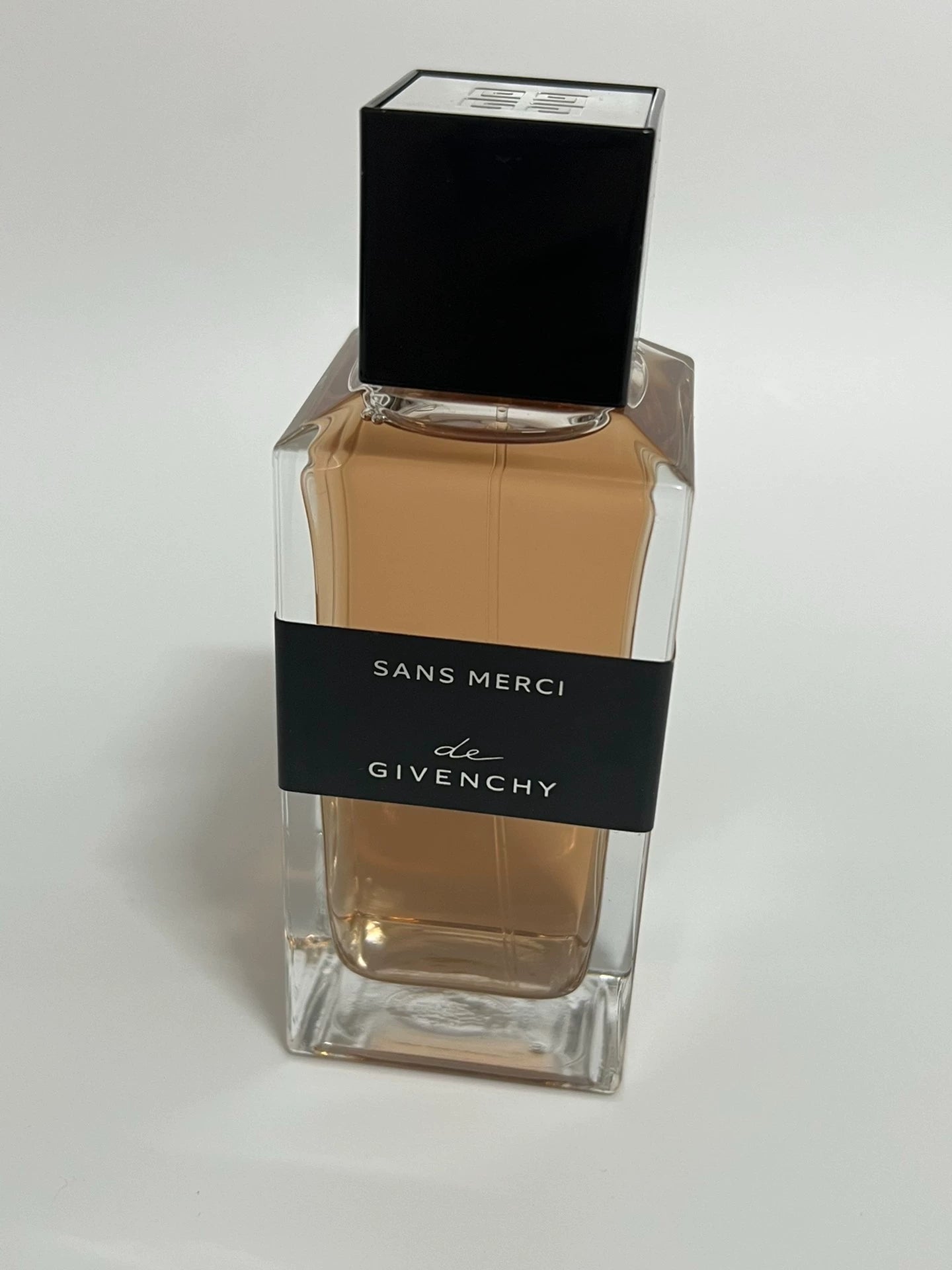 170126-92 Givenchy Eau de Parfum EDP 100ml 3.4oz