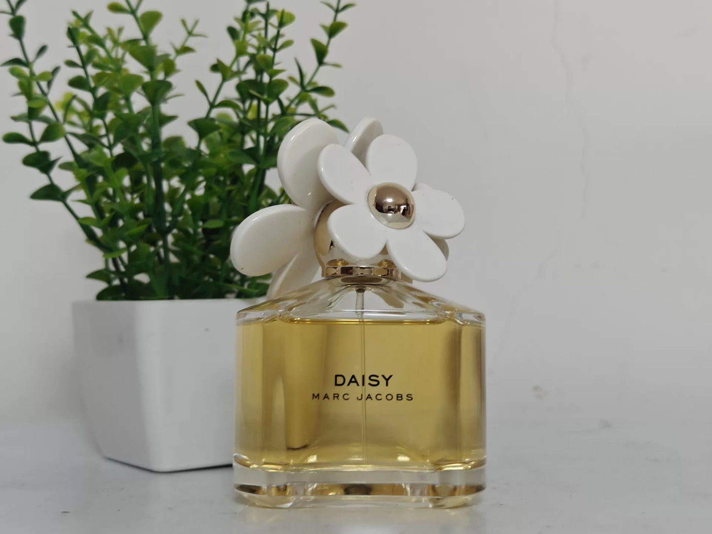 080826-226 Daisy Perfume 100ml 3.4 oz