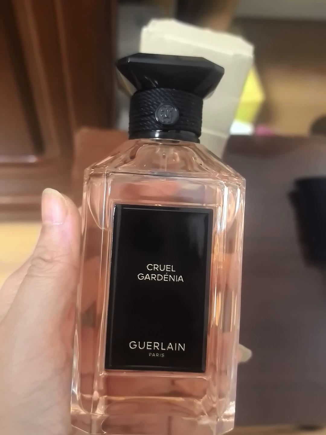 211026-41 Guerlain CRUEL GARDENIA 200ml 6.8 oz