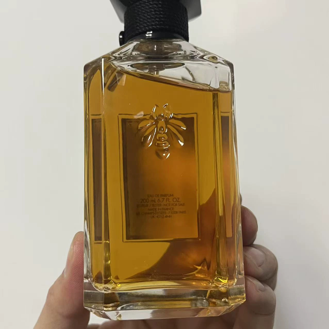 060526-214 Guerlain Art Salon White Parfum 200ml 6.8 oz