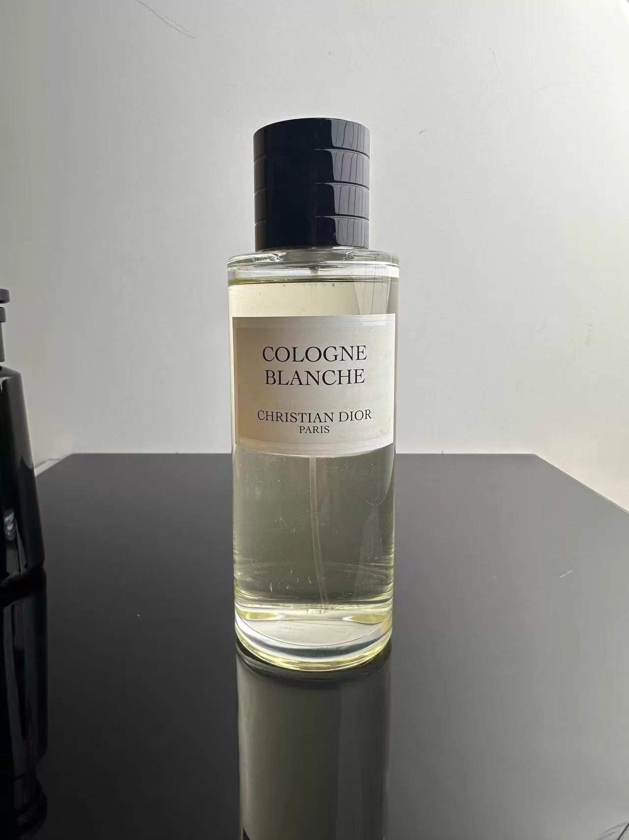 010426-244 Dior Pure White Parfum 250ml 8.5 oz