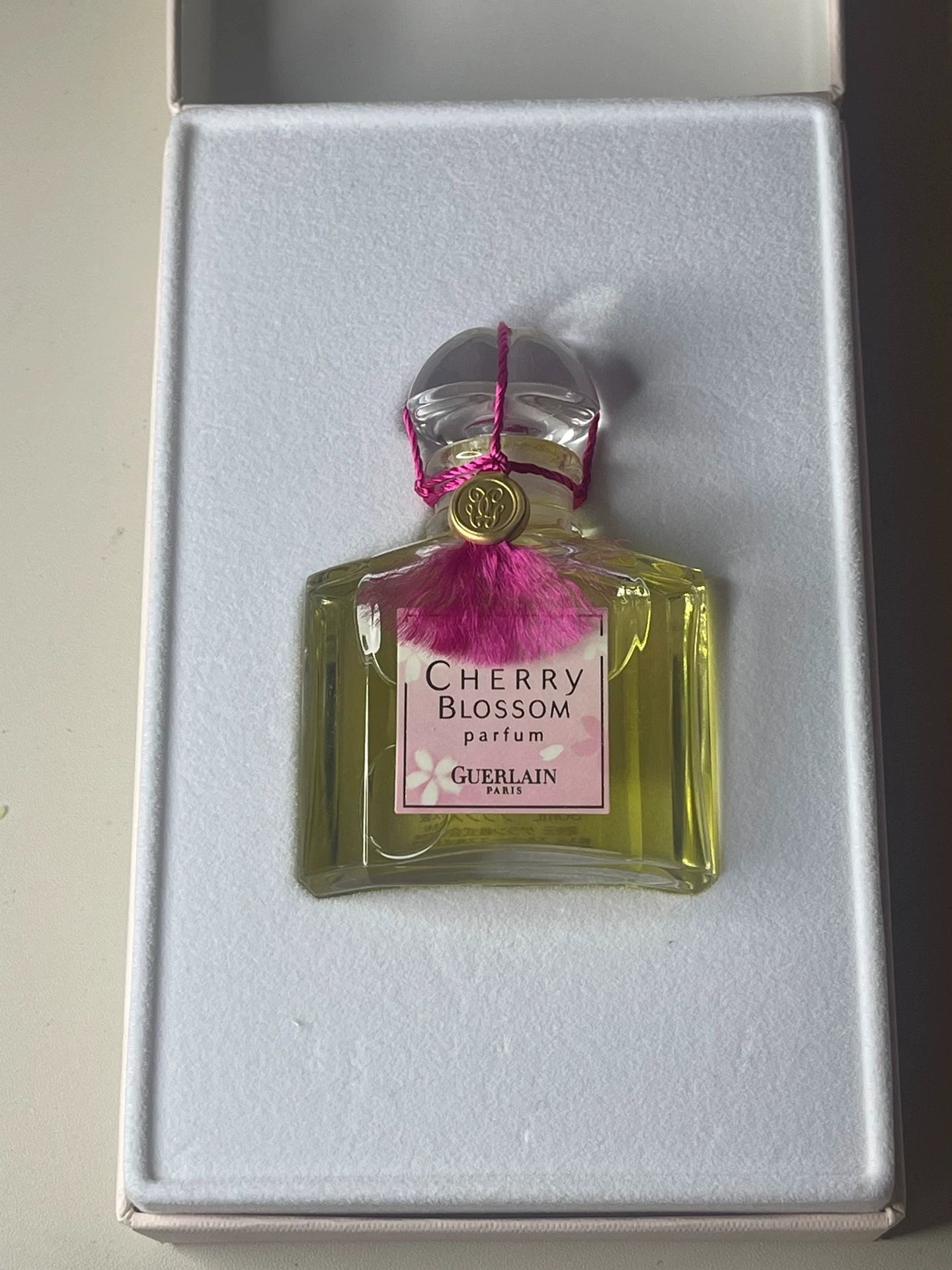 030826-205 Guerlain Cherry Blossom 30ml 1 oz
