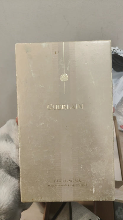 040826-29 Guerlain New York New 245ml 8.3 oz