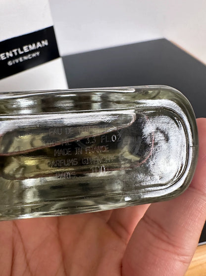 250626-51 Givenchy Gentleman full bottle. Parfum 100ml 3.4 oz