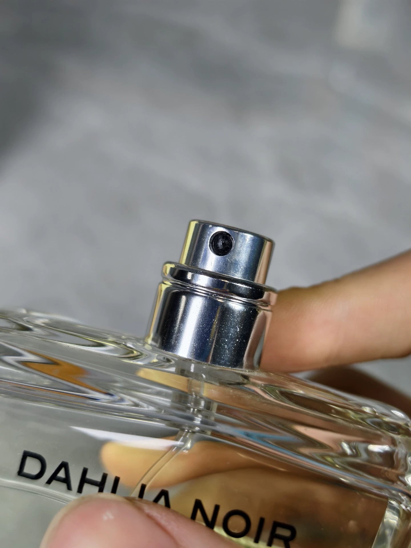 070826-78 Givenchy Eau Temptation without 50ml 1.7 oz