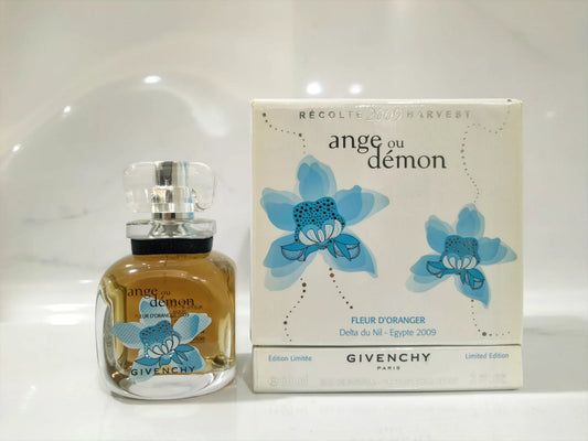 250825-10 Givenchy Eau de Parfum 60ml 2.0oz EDP