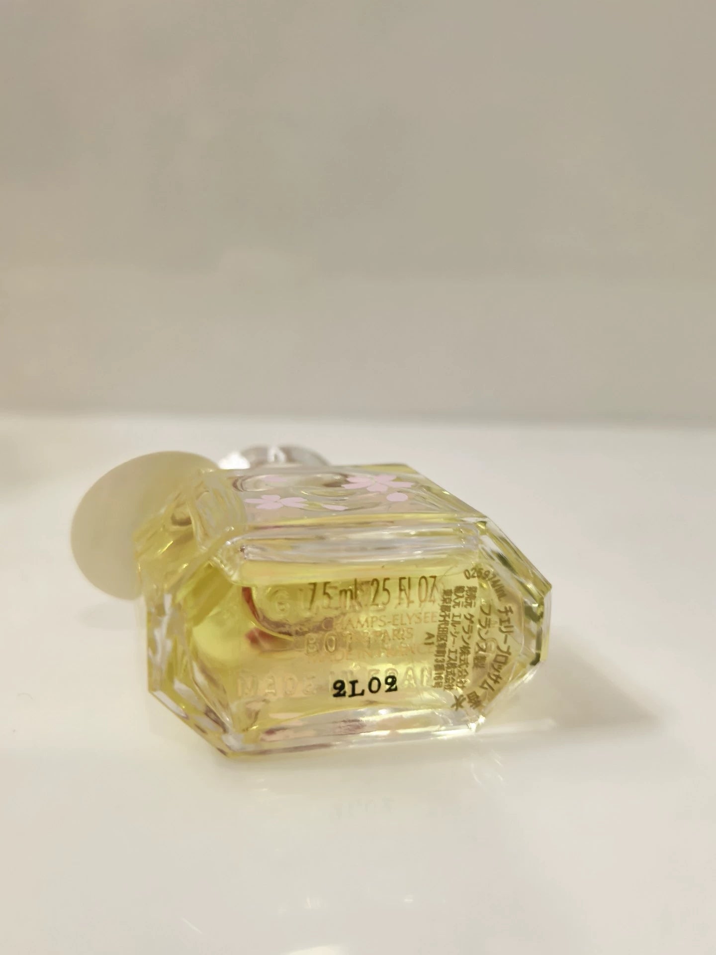 220226-107 Guerlain Cherry blossom Sakura Essence 7.5ml 1/4 oz