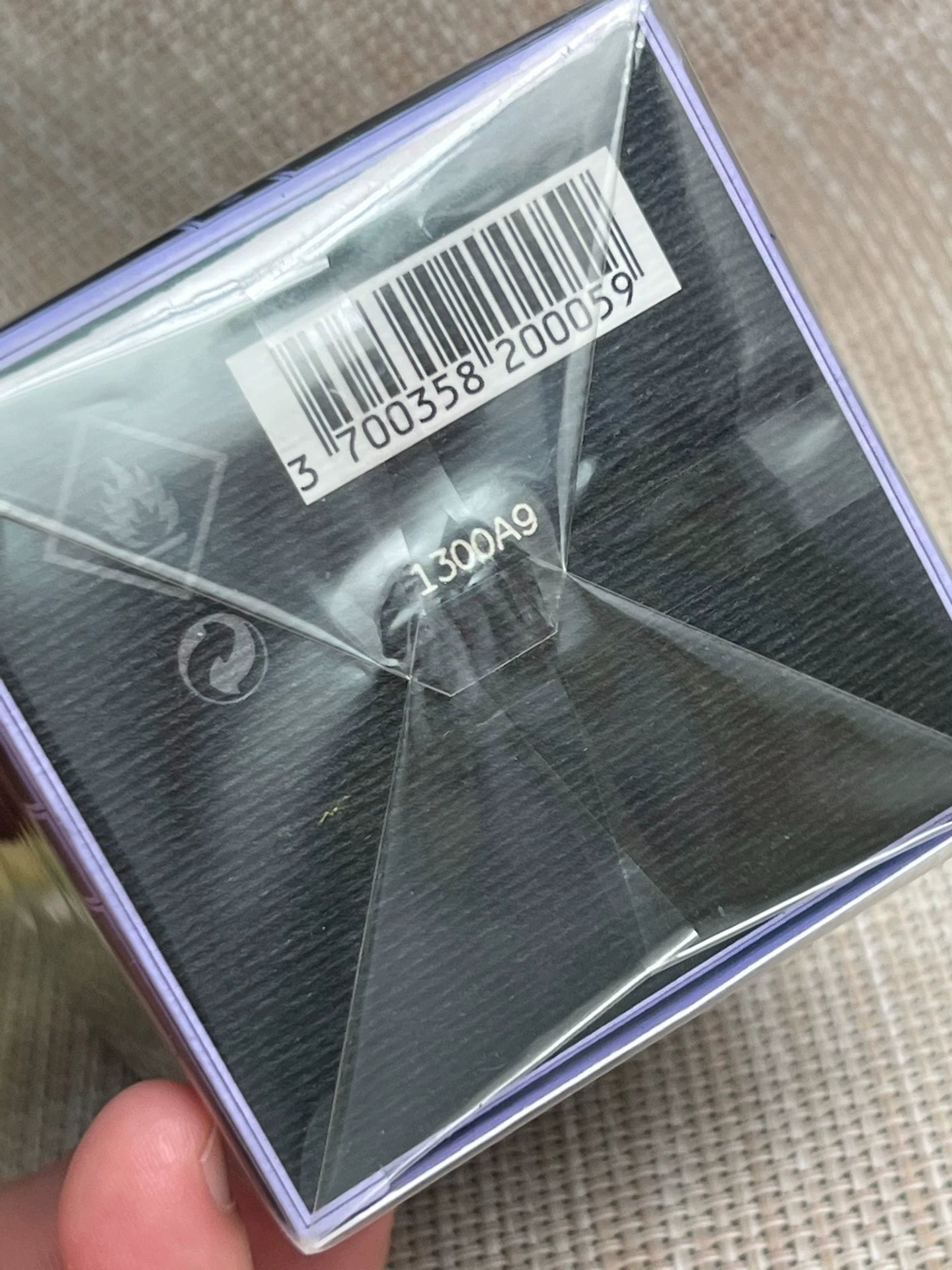 111125-5 Serge Lutens Eau de Parfum EDP 74ml 2.5oz