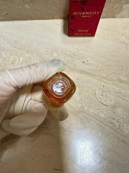 270526-195 Givenchy Interdit 7. 5ml 0.2 oz